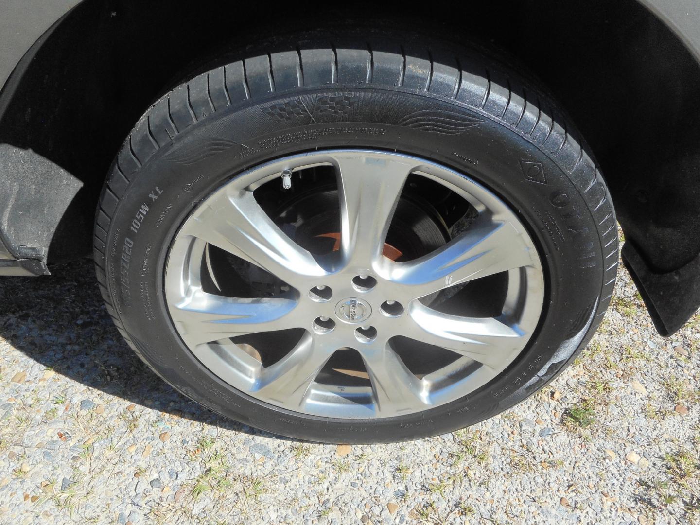 2012 Silver Nissan Murano (JN8AZ1MWXCW) , located at 2553 Airline Blvd, Portsmouth, VA, 23701, (757) 488-8331, 36.813889, -76.357597 - Photo#7